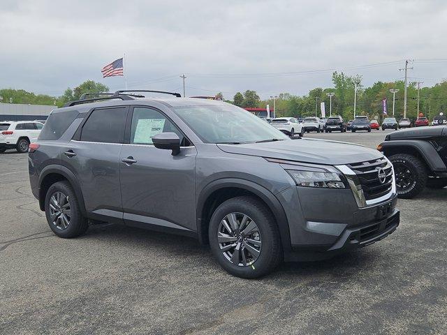 new 2025 Nissan Pathfinder car, priced at $40,775