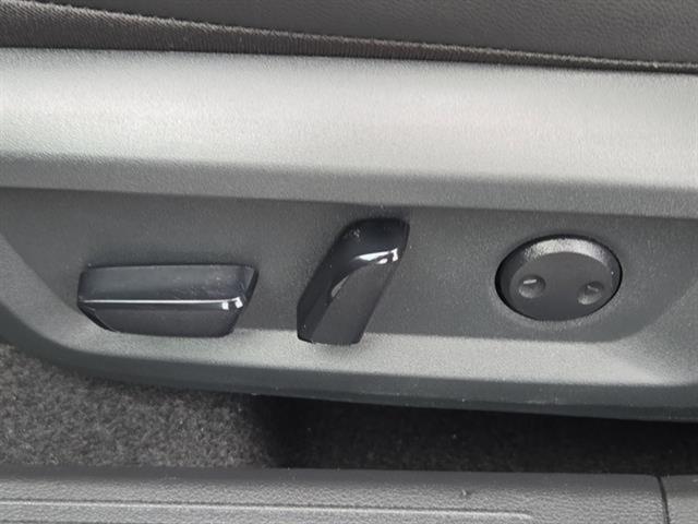 used 2025 Nissan Rogue car, priced at $27,998