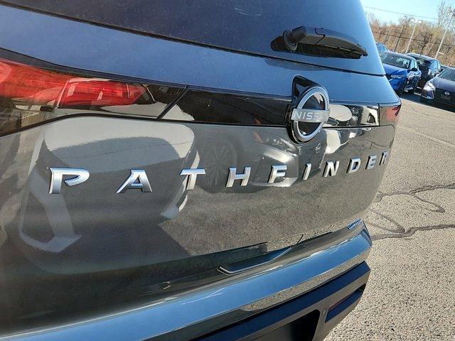 new 2024 Nissan Pathfinder car, priced at $35,003