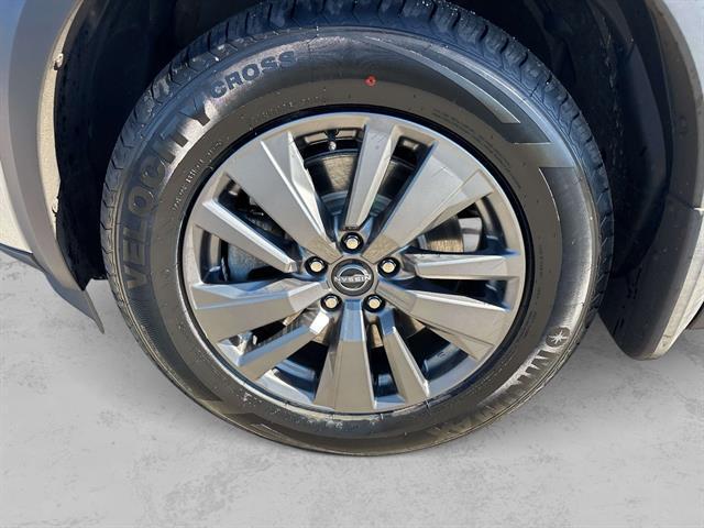 used 2023 Nissan Pathfinder car, priced at $26,998