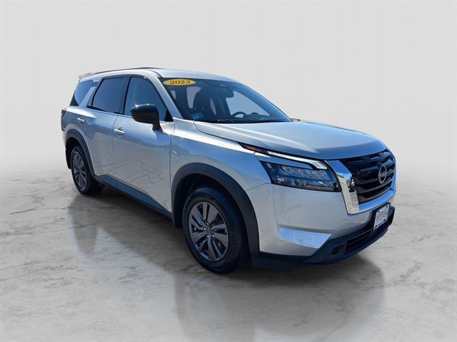 used 2023 Nissan Pathfinder car, priced at $26,998