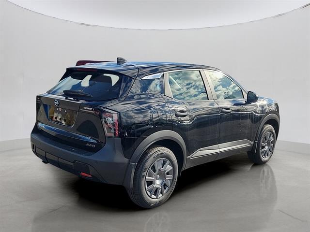 new 2025 Nissan Kicks car, priced at $23,614