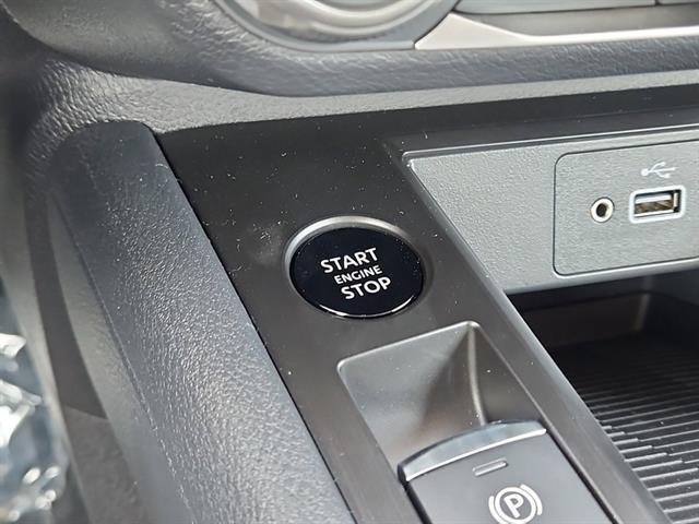 new 2025 Nissan Kicks car, priced at $23,614