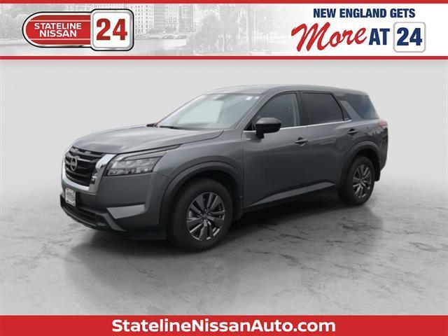 used 2024 Nissan Pathfinder car, priced at $27,998