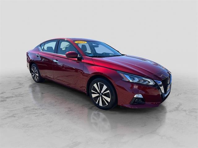 used 2022 Nissan Altima car, priced at $24,195