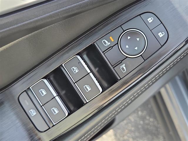 used 2023 Nissan Rogue car, priced at $27,325