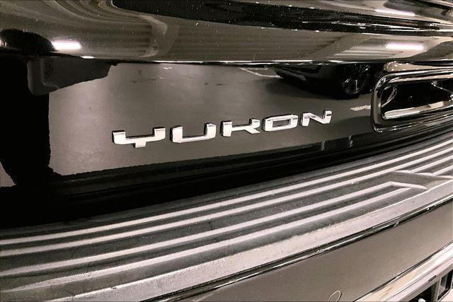 used 2022 GMC Yukon XL car, priced at $52,682