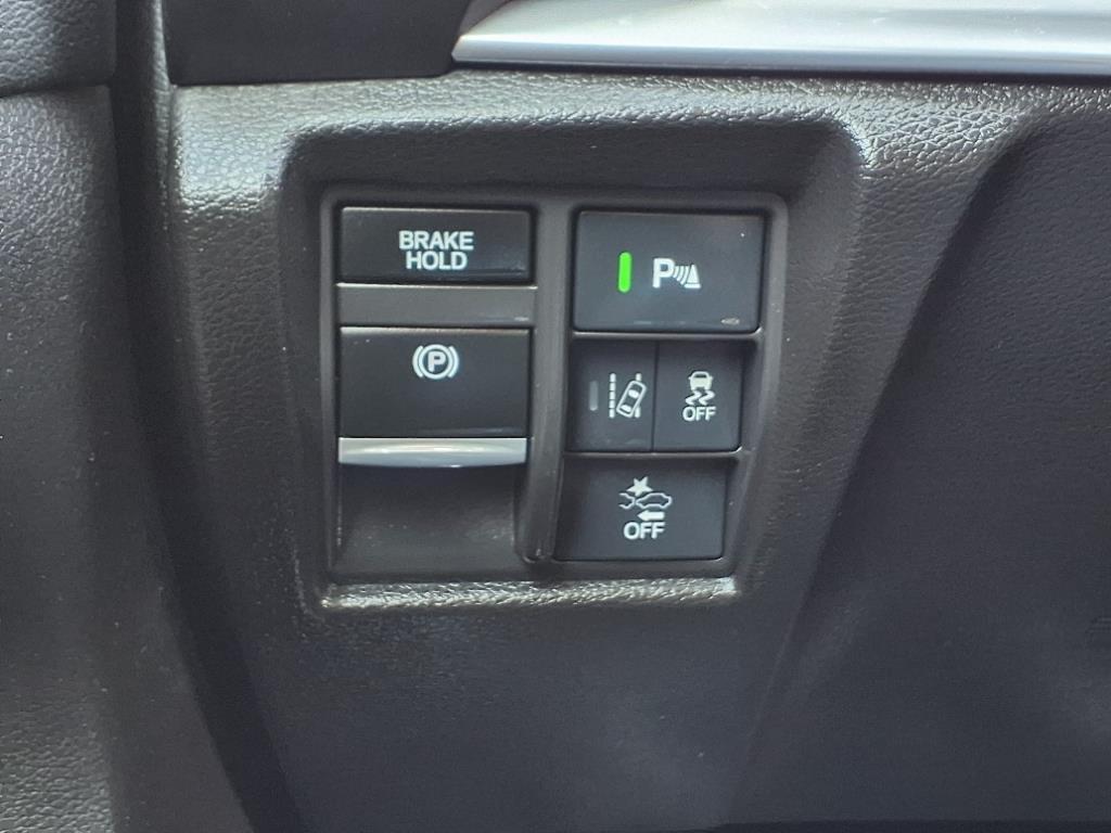 used 2020 Acura MDX car, priced at $24,999