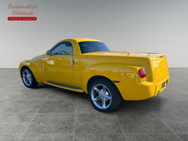 used 2004 Chevrolet SSR car, priced at $23,990