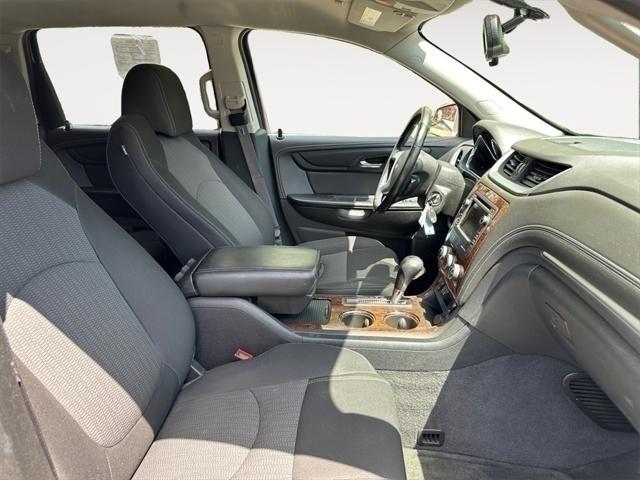 used 2014 Chevrolet Traverse car, priced at $10,995