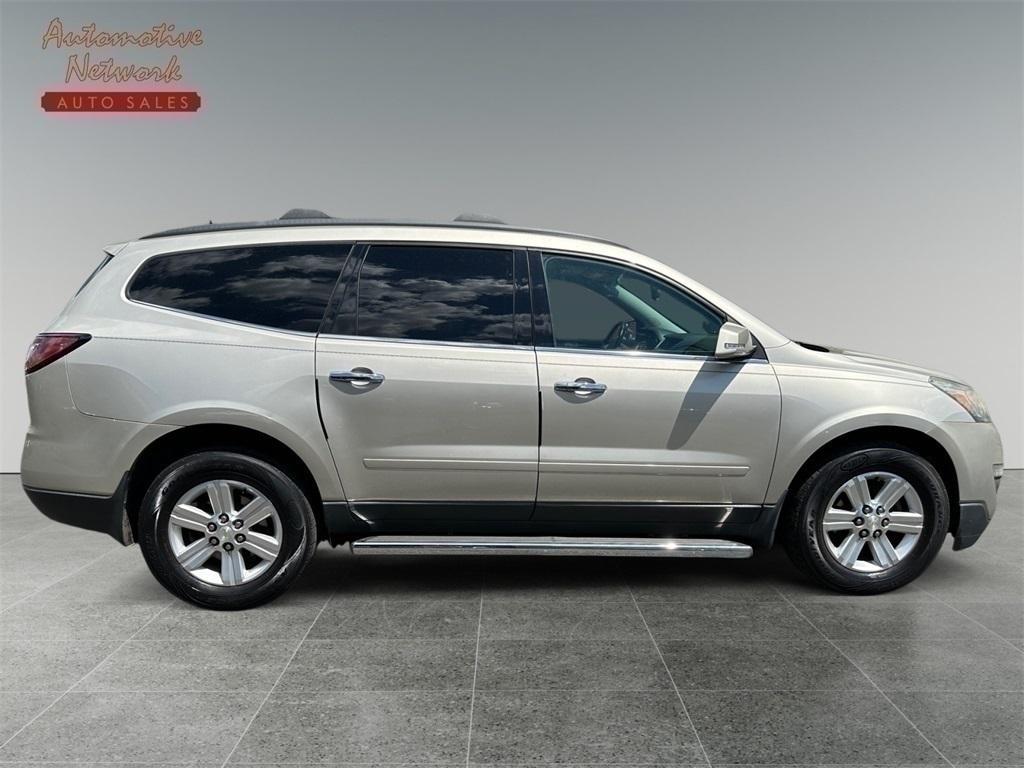 used 2014 Chevrolet Traverse car, priced at $10,995