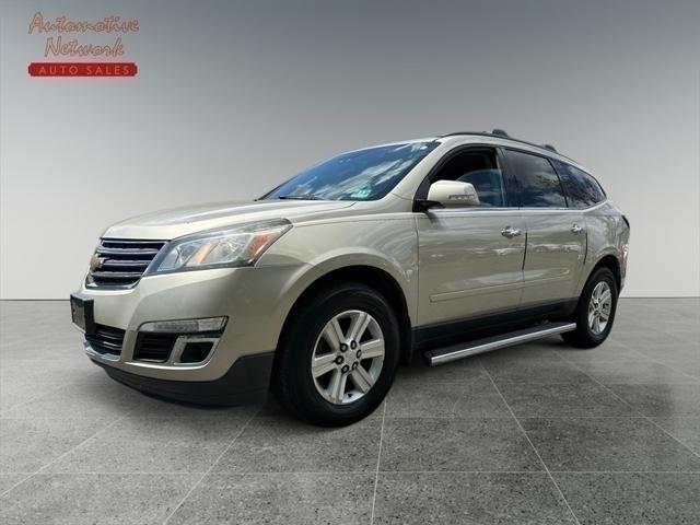 used 2014 Chevrolet Traverse car, priced at $10,995
