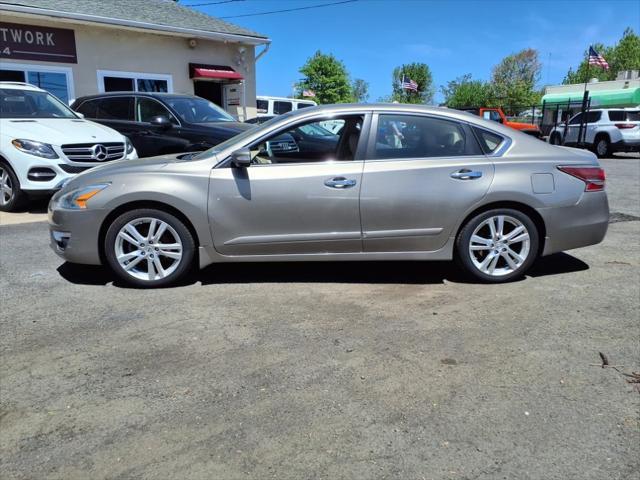 used 2015 Nissan Altima car, priced at $12,989