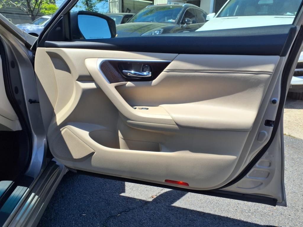 used 2015 Nissan Altima car, priced at $13,999