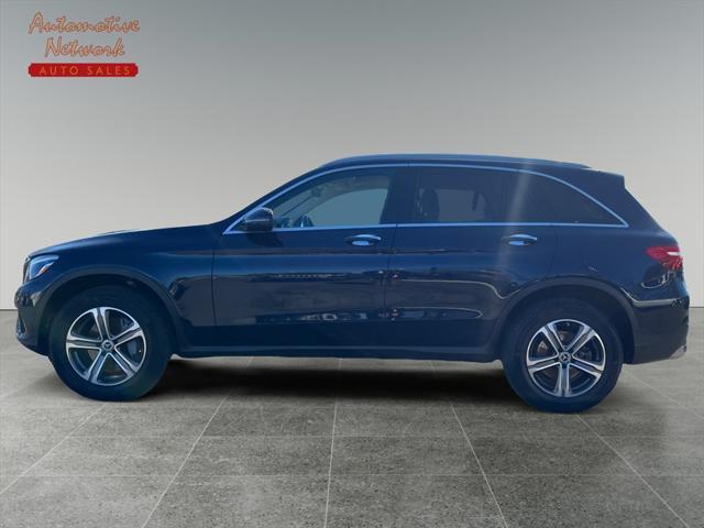 used 2019 Mercedes-Benz GLC 300 car, priced at $18,117