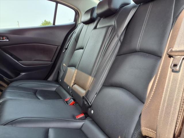 used 2018 Mazda Mazda3 car, priced at $15,999