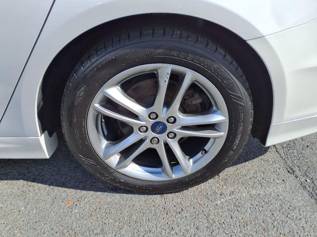 used 2016 Ford Fusion Hybrid car, priced at $9,999