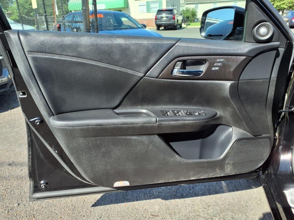 used 2013 Honda Accord car, priced at $13,990