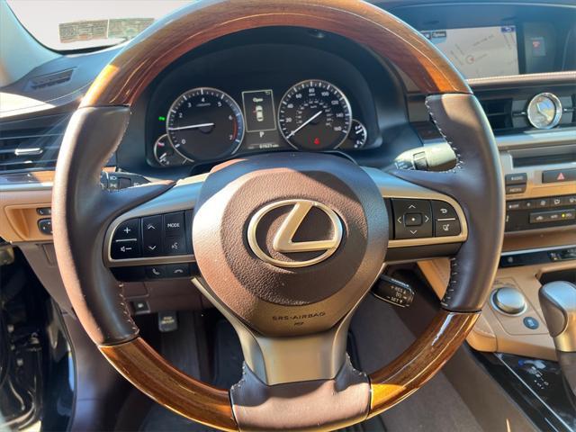 used 2016 Lexus ES 350 car, priced at $21,403