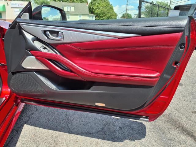 used 2017 INFINITI Q60 car