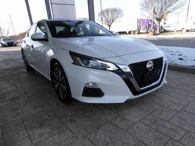 used 2022 Nissan Altima car, priced at $21,975