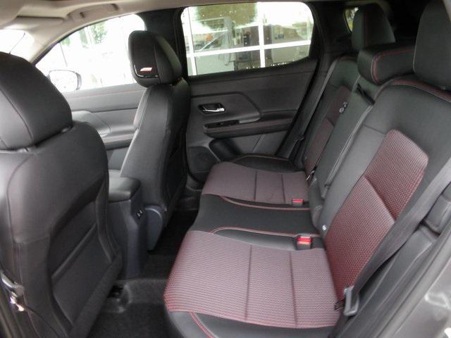 new 2025 Nissan Kicks car, priced at $29,657