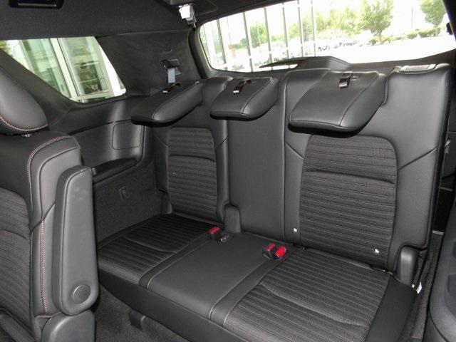 new 2025 Nissan Pathfinder car, priced at $39,082