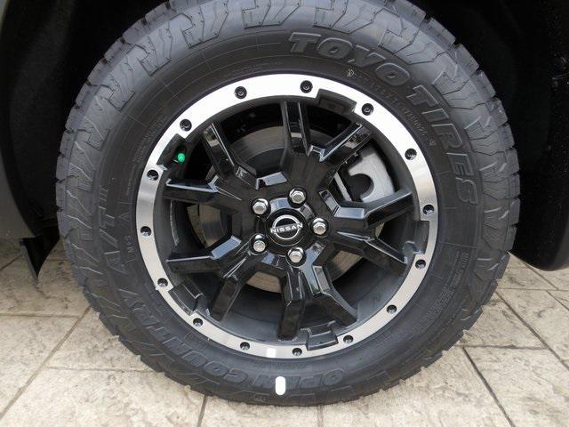 new 2025 Nissan Pathfinder car, priced at $39,082