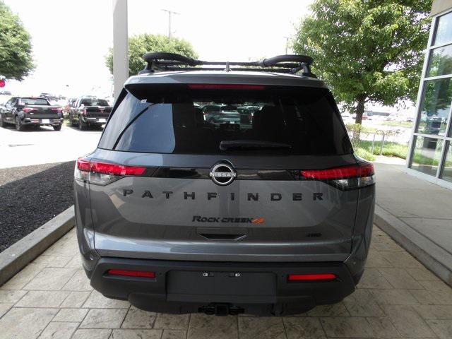 new 2025 Nissan Pathfinder car, priced at $39,082
