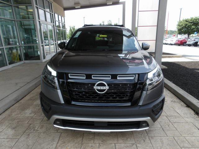 new 2025 Nissan Pathfinder car, priced at $39,082