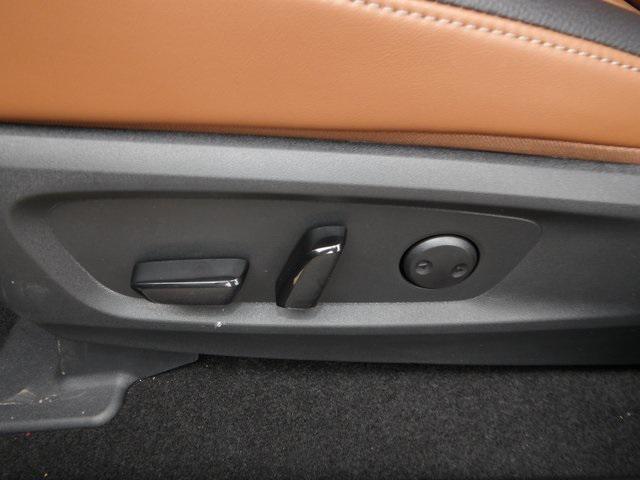 new 2025 Nissan Pathfinder car, priced at $48,181