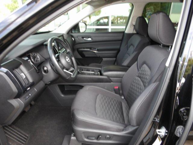 used 2022 Nissan Pathfinder car, priced at $28,000
