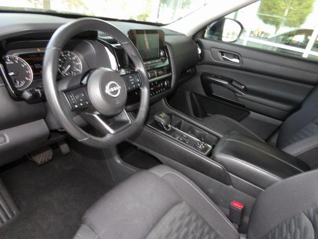 used 2022 Nissan Pathfinder car, priced at $28,000
