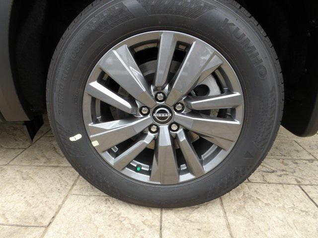 new 2025 Nissan Pathfinder car, priced at $38,276