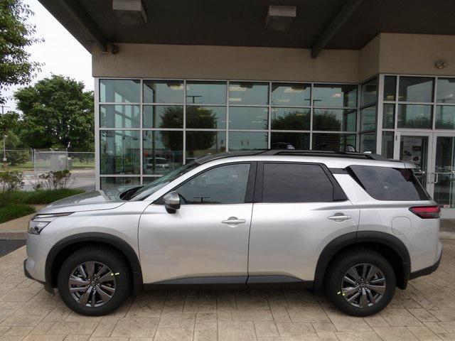 new 2025 Nissan Pathfinder car, priced at $38,276