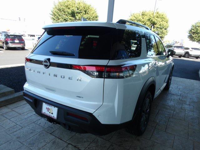 new 2025 Nissan Pathfinder car, priced at $38,715