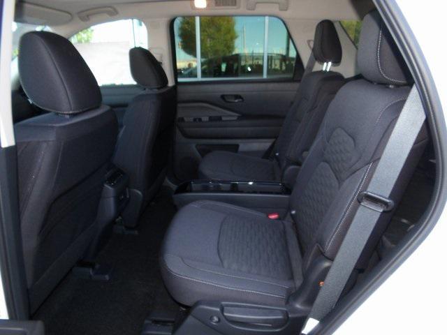 new 2025 Nissan Pathfinder car, priced at $38,715