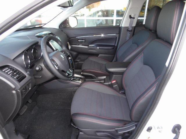 new 2025 Mitsubishi Outlander Sport car, priced at $29,111