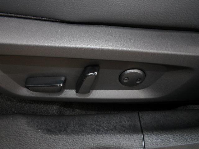 new 2025 Mitsubishi Outlander PHEV car, priced at $44,917