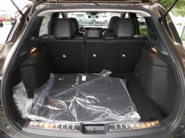 new 2025 Nissan Kicks car, priced at $29,874