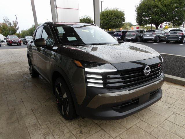 new 2025 Nissan Kicks car, priced at $29,874