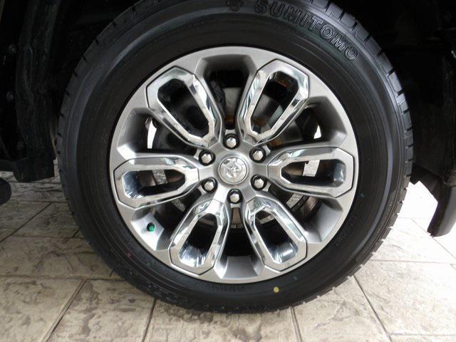 used 2021 Ram 1500 car, priced at $43,427