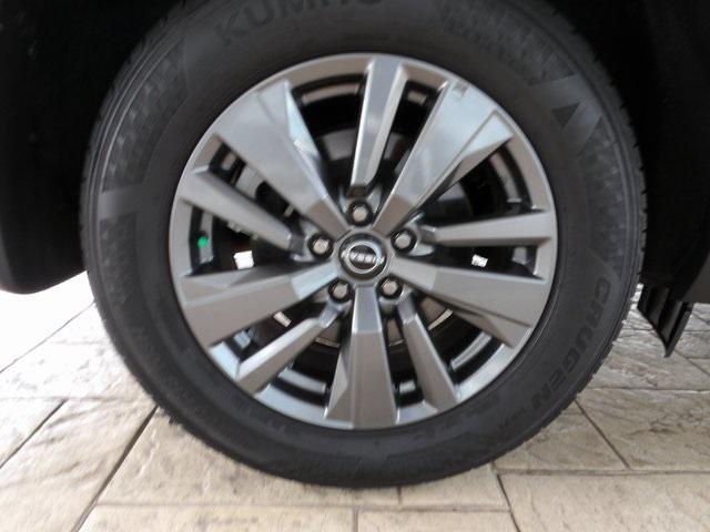 used 2024 Nissan Pathfinder car, priced at $31,900