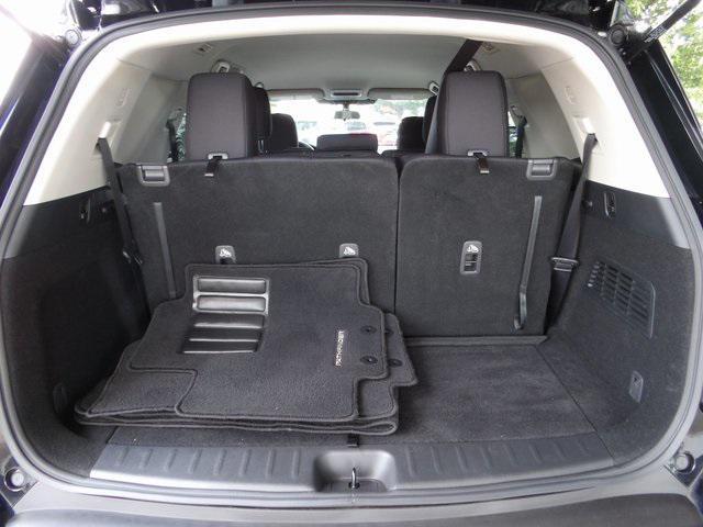 used 2024 Nissan Pathfinder car, priced at $31,900