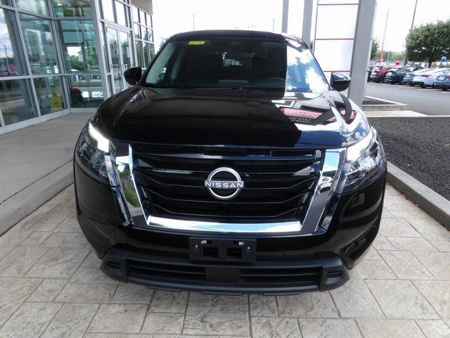 used 2024 Nissan Pathfinder car, priced at $31,900