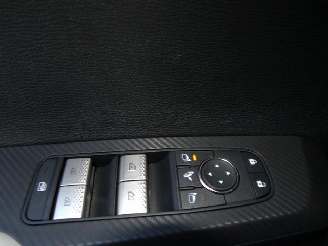 new 2025 Mitsubishi Outlander car, priced at $38,026