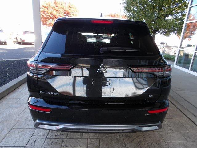 new 2025 Mitsubishi Outlander car, priced at $38,026