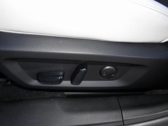 new 2025 Mitsubishi Outlander car, priced at $38,026