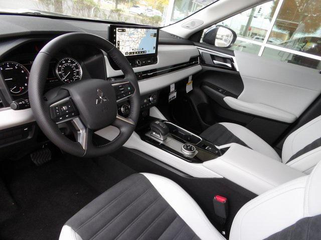 new 2025 Mitsubishi Outlander car, priced at $34,648