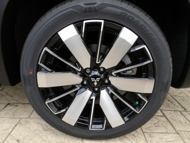 new 2025 Mitsubishi Outlander car, priced at $34,648